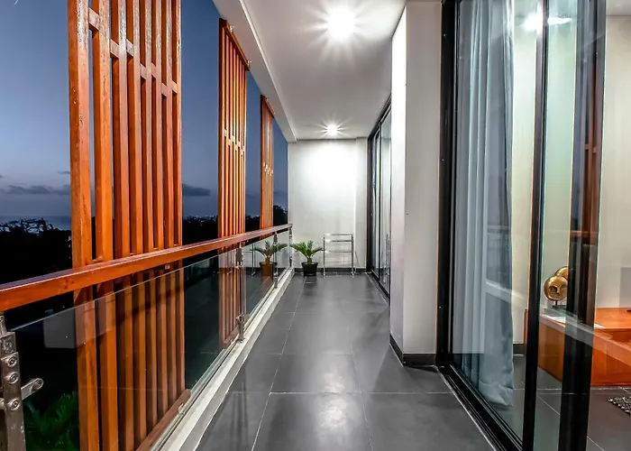 Balangan Freya Villa *